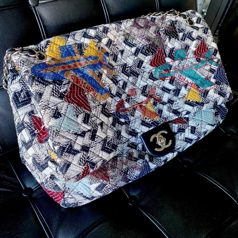 Chanel Airline CC flap quilted tweed strass XXL